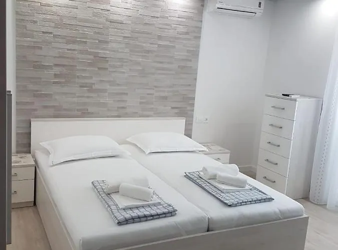 Апартаменты Anita *