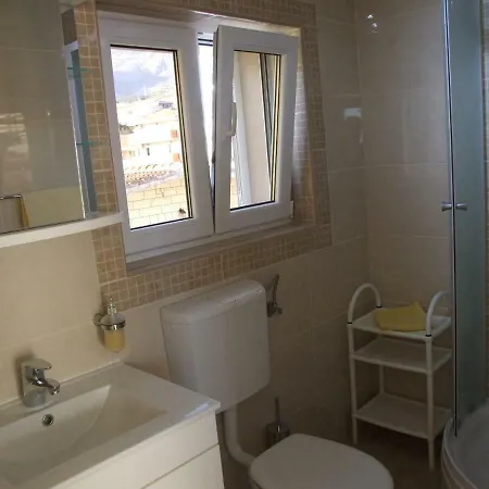 アパート Anita マカルスカ