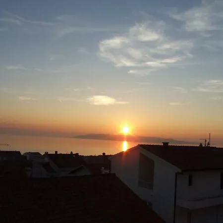 アパート Anita *